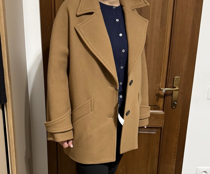 Palton Zara nou  cu eticheta