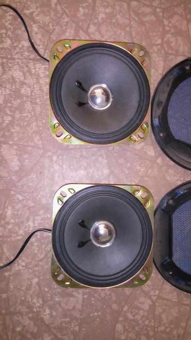 Vand doua difuzoare 4w,4 ohm