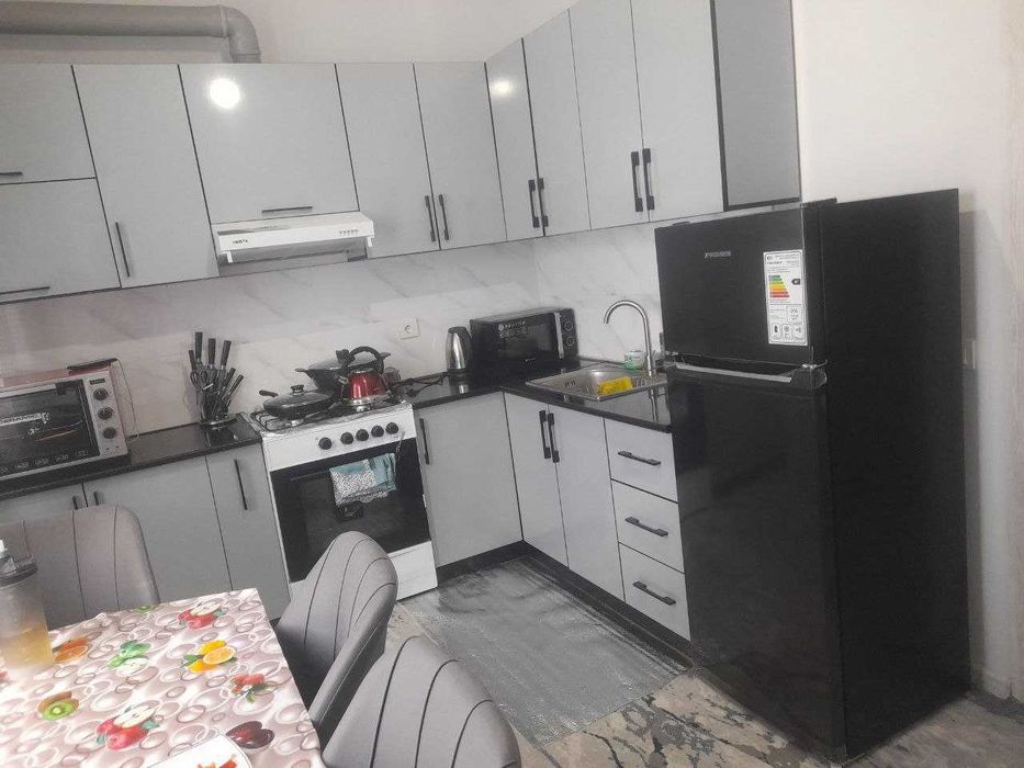 Qizlar uchun kvartira toza ozoda qizlarni olamiz uy yengi