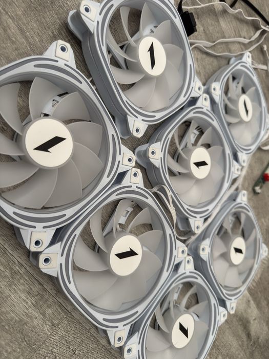 Set PC 7 ventilatoare ARGB First Player + controller 10 porturi