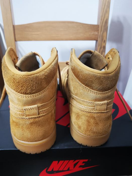 Nike Jordan Retro 1 (42.5 - 27 cm)