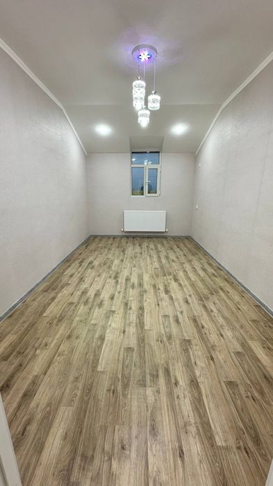 Супер нархда 2 хонали евро тамирланган квартира сотилади Конечка