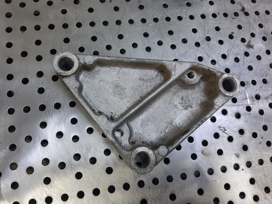 suport egr  2.0 di rf7j   mazda 5 mazda 6