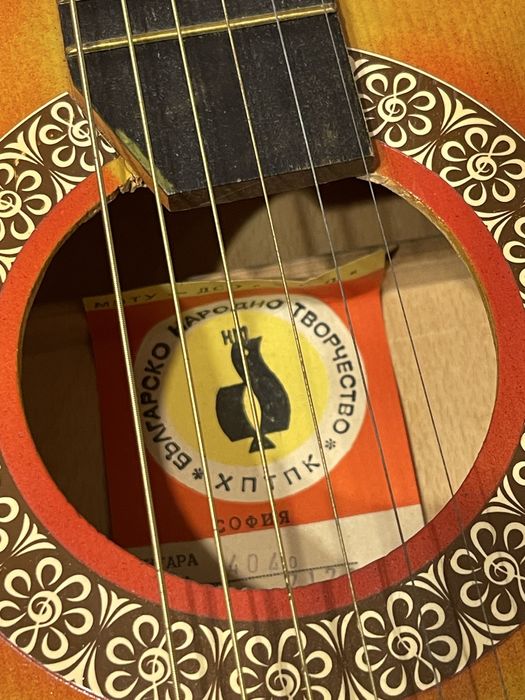 Китара акустична стара българска