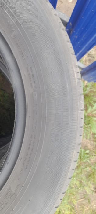 Продам резину 195.65r15