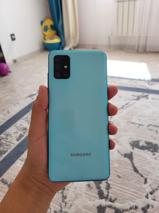 Продам Samsung A51