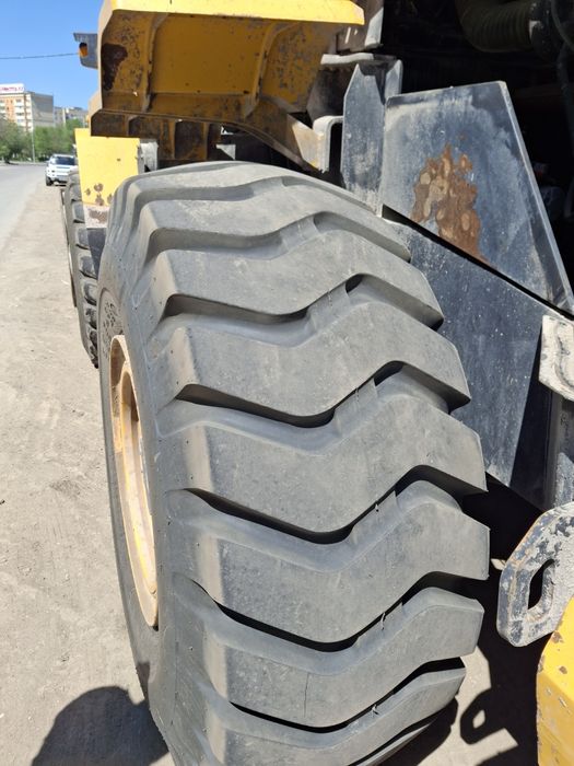 Продам Погрузчик 5тонник один хозяин