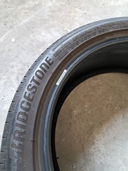 2 anvelope vară 215 45 r18 Bridgestone