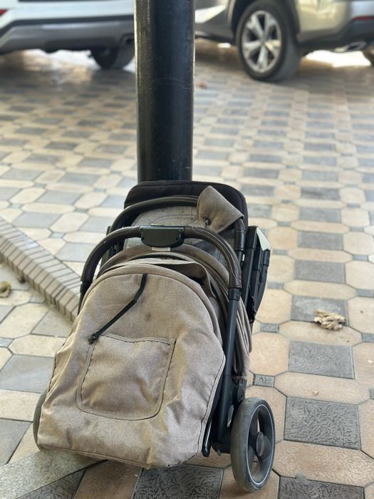 Очень удобная Коляска