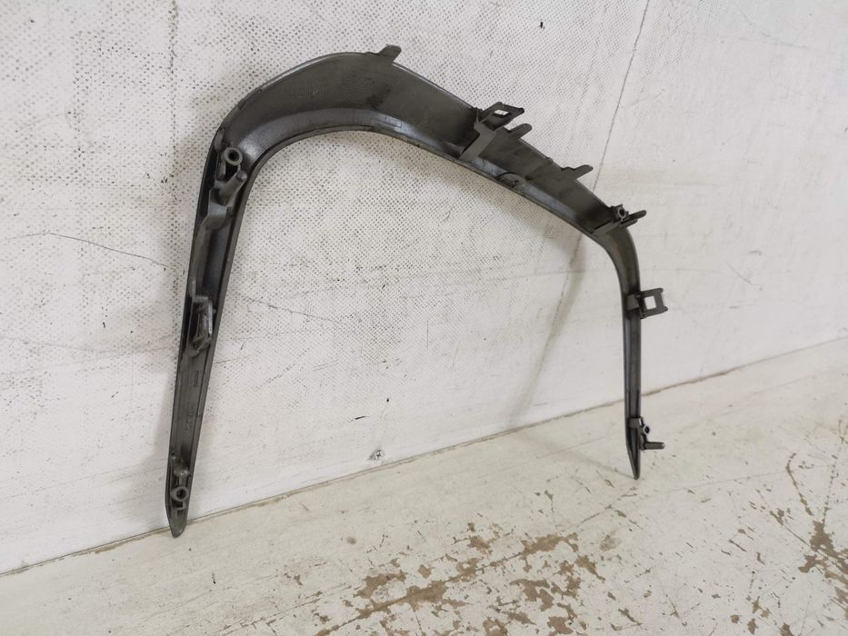 Тойота Корола / Toyota Corolla E210 [ - ] Оригинален ляв декоративен е