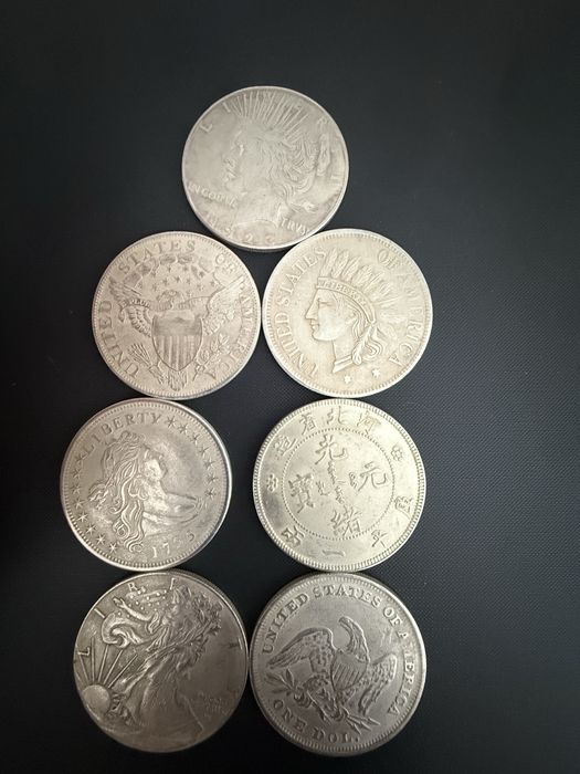 Монети долари 7 броя