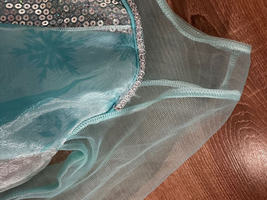 Детска рокля H&M, Замръзналото кралство, р-р 122-128