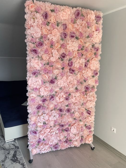 manechin dama/barbat - panou floral- masuta cu oglinda