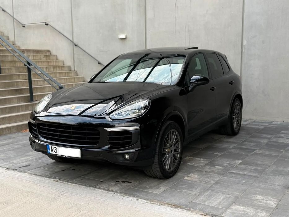 Porsche Cayenne PORSCHE CAYENNE - Platinum Edition / Sport Crono / Pano
