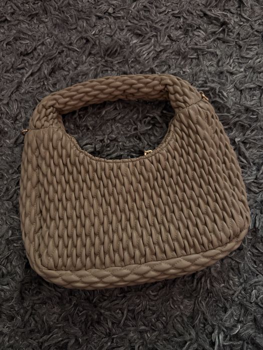 Дамска чанта от H&M