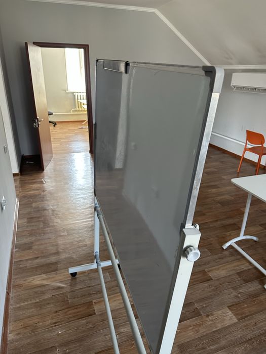 Продаю доску почти новые срочно