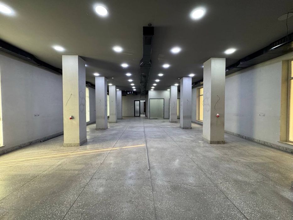 Продаётся нежилое помещения отдельно стояшие здания 1 линия