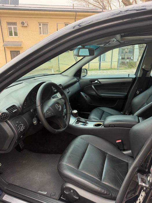Mercedes Benz W203 C230 ideal holatda