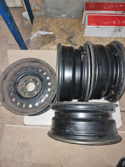 Срочно продам диски