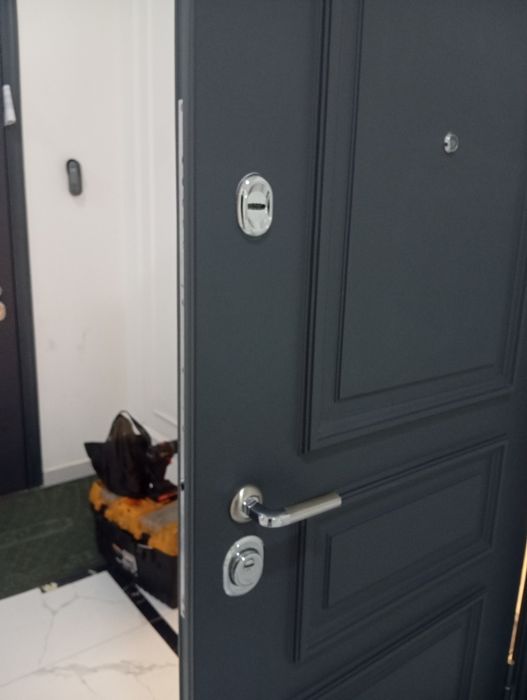 Ремонт замков дверей установка замков  вскрытие замков zamok ochish .