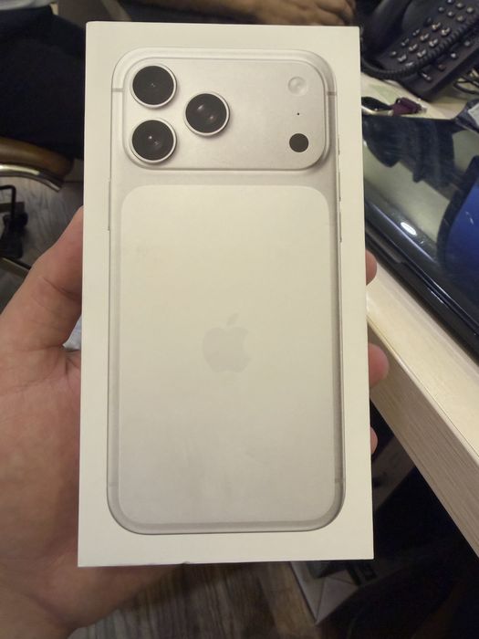 Iphone 17 pro max 512 gb esim LLA region