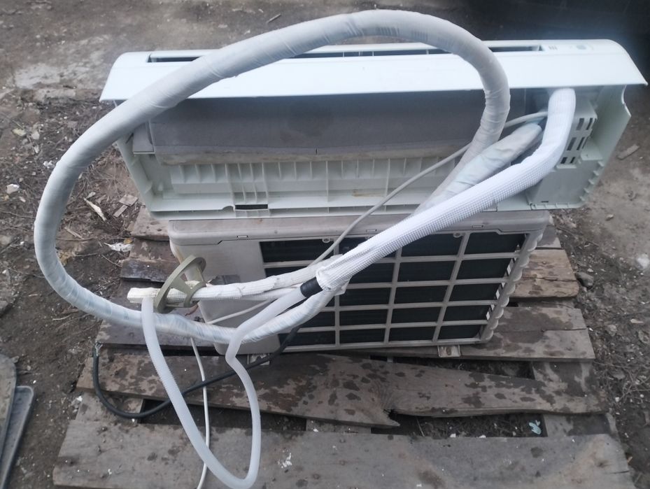 Продам кондиционер хорошо состояние