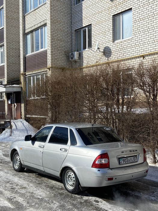 Лада приора продается