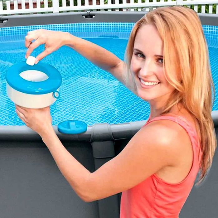 "ХлорДезин Х56" для "шокового" хлорирования воды в бассейне