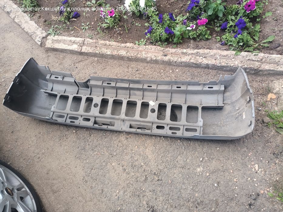 Продам задний бампер ВАЗ 2110