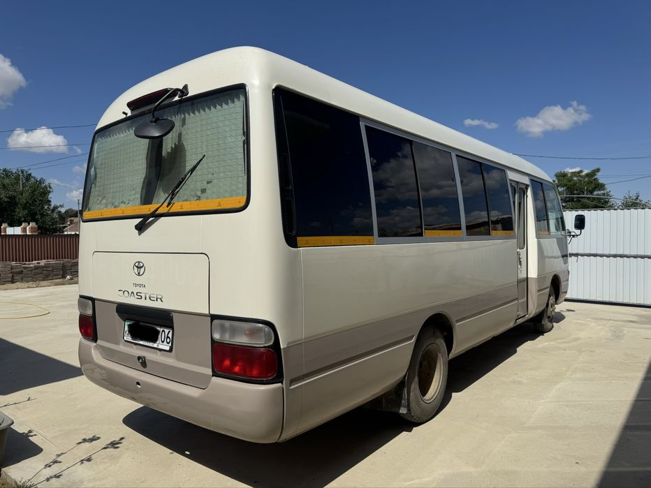 Toyota Coaster ( Тойота Костра )