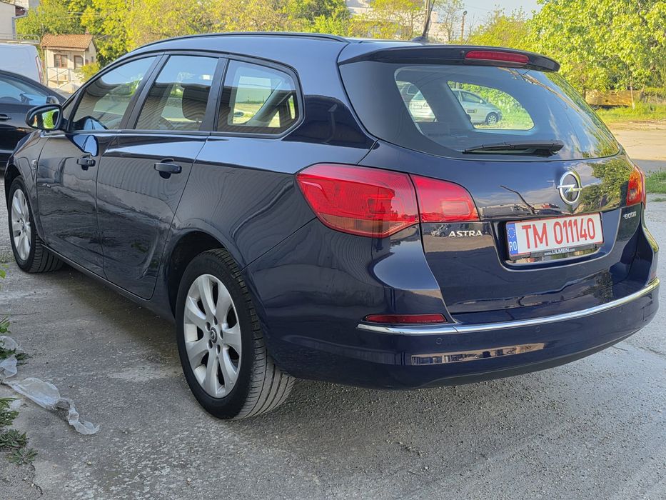 Opel astra j active  17cdti