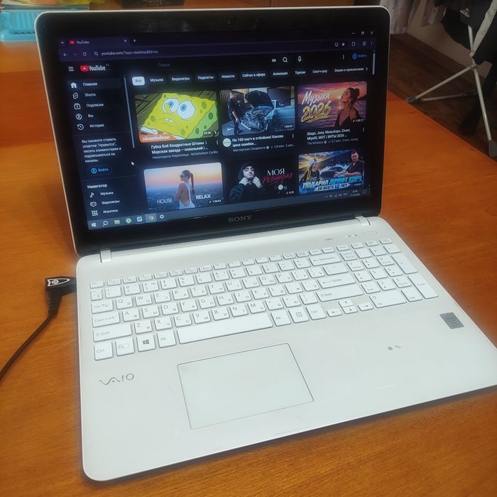 Ноутбук Intel core i5 с игрой