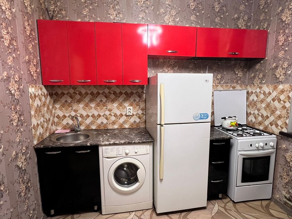 Продам кухонный гарнитур