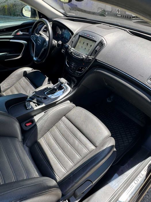 Opel Insignia 2.0 4х4 Bi Turbo дизел