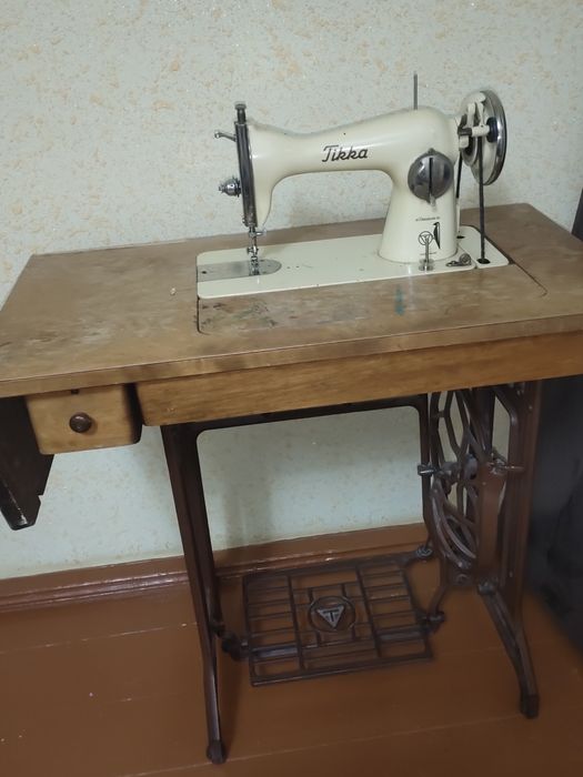 Тикув машинаси.                                  .