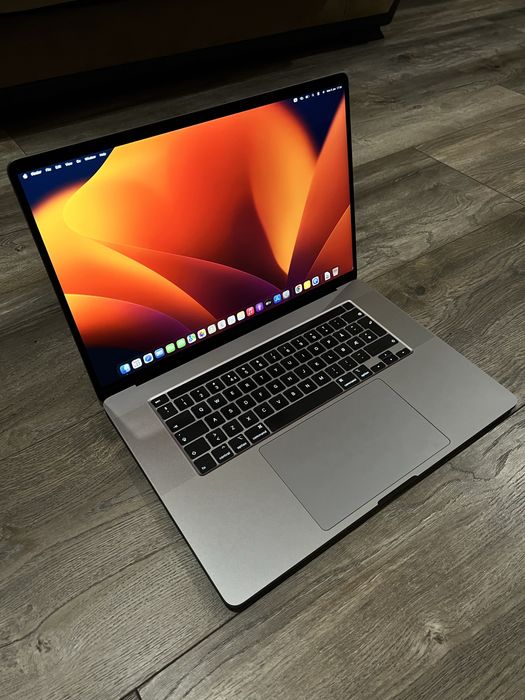 Отличен! Macbook Pro 16’ 2019 - Intel Core i9/ 32GB /1TB/ Touchbar