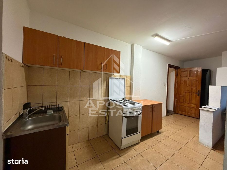 Apartament 2 camere la casa, centrala proprie, zona Aradului
