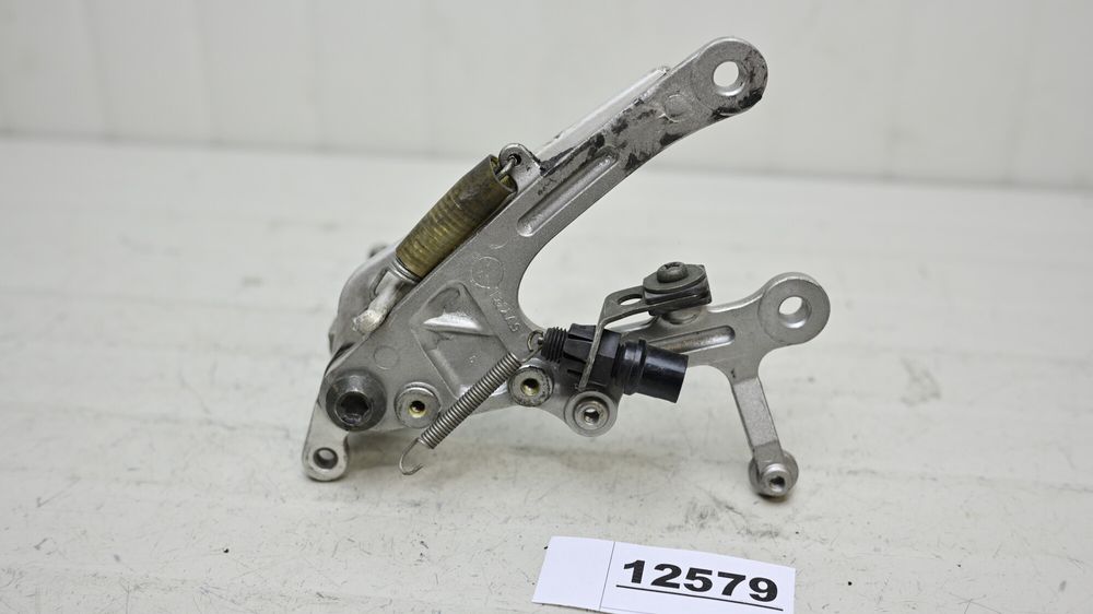 Suport Scarita Fata Cu Pedala Frana Yamaha R1 2004 - 2006