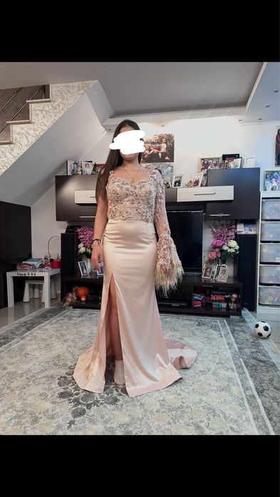 Rochie de ocazie purtata o singura data