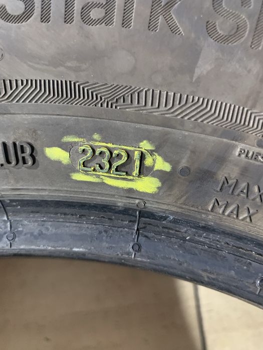 Set 4 x 215 65 16 anvelopă de iarnă