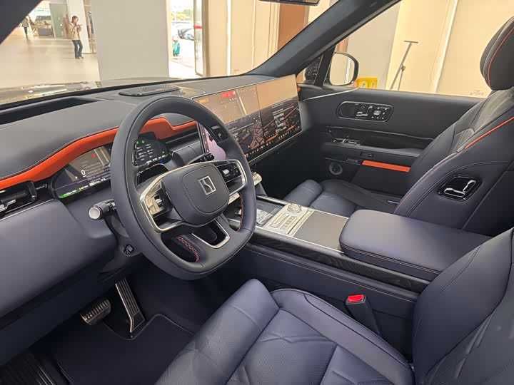 Zeekr 9X Obsidian Black Edition 70kWh Full