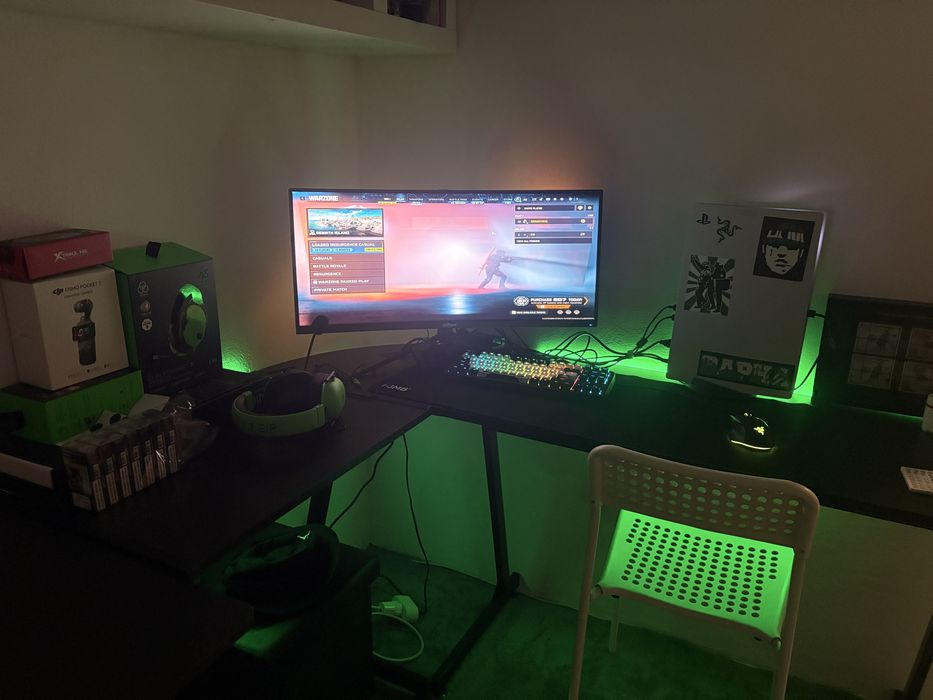 Бюро размер 147 × 112 gaming