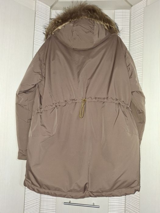 Зимняя тёплая куртка