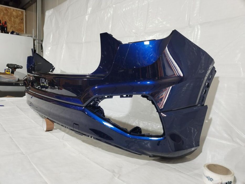 Bara spate Audi Q2, facelift, 2020, 2021, 2022, 2023, 2024, cod origine OE 81A807511C.