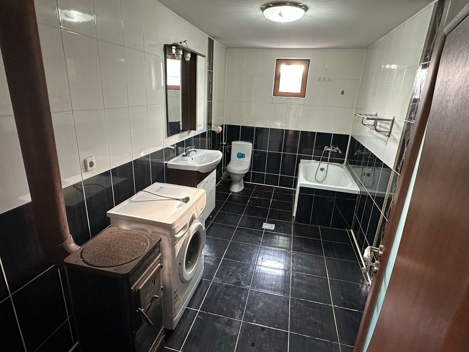 Teren 520 mp cu 2 case – Strejnicu