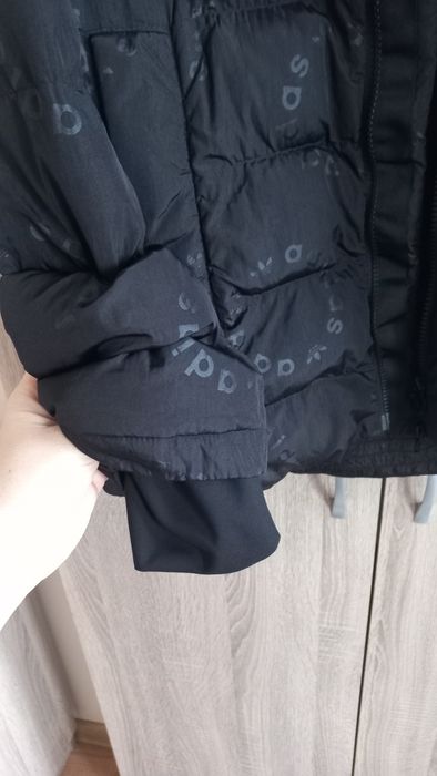 Яке adidas M размер