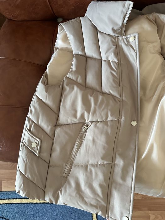 Безрукавка 5000 тг