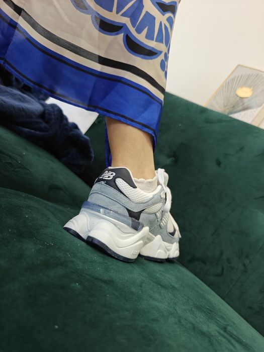 VÂND New Balance 9060 din Piele naturală