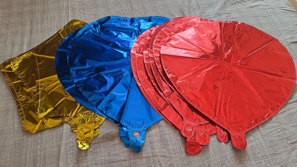 Шары воздушные яркие сердечки