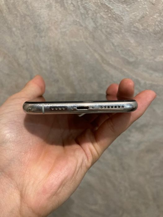 Продам айфон11 про макс